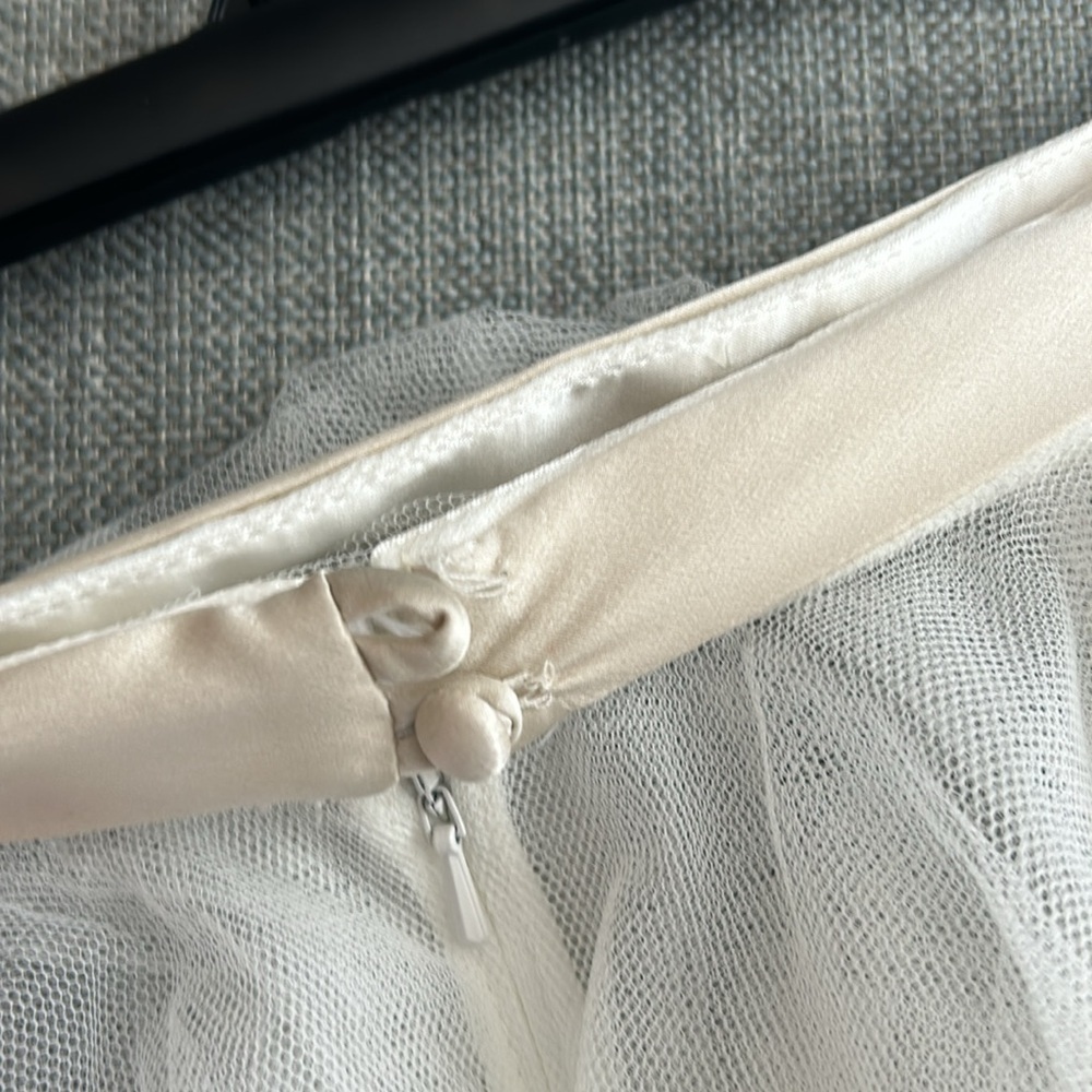 Jenny by Jenny Yoo Tulle Overskirt Size S - Picture 8 of 16